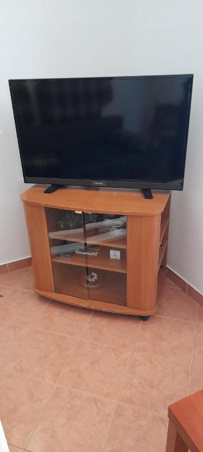 Apartments Vila Ana セリネ エクステリア 写真