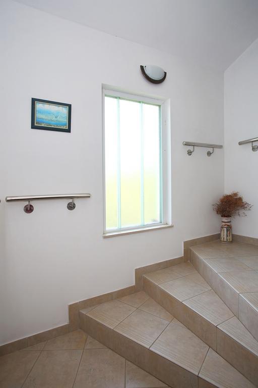 Apartments Vila Ana セリネ エクステリア 写真